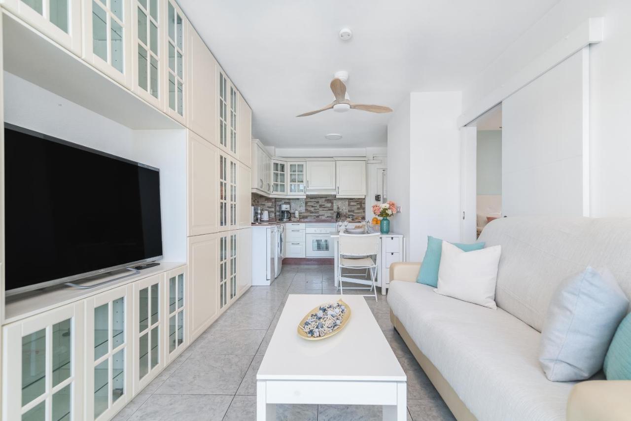 Chic, Cosy & Quiet Apartment Near The Beach Mogan Bagian luar foto