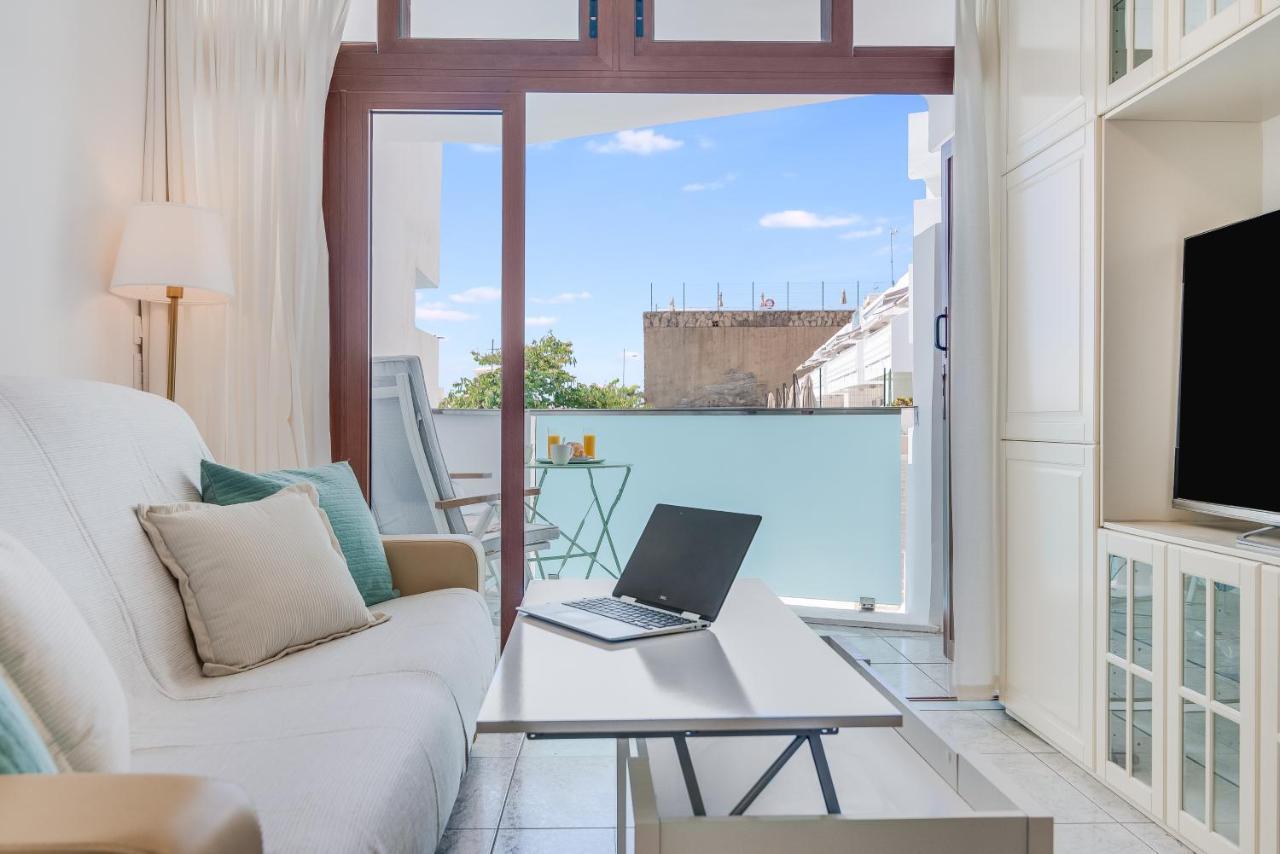 Chic, Cosy & Quiet Apartment Near The Beach Mogan Bagian luar foto