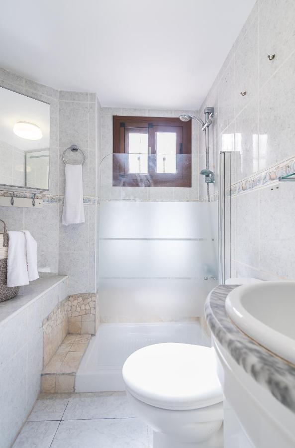 Chic, Cosy & Quiet Apartment Near The Beach Mogan Bagian luar foto